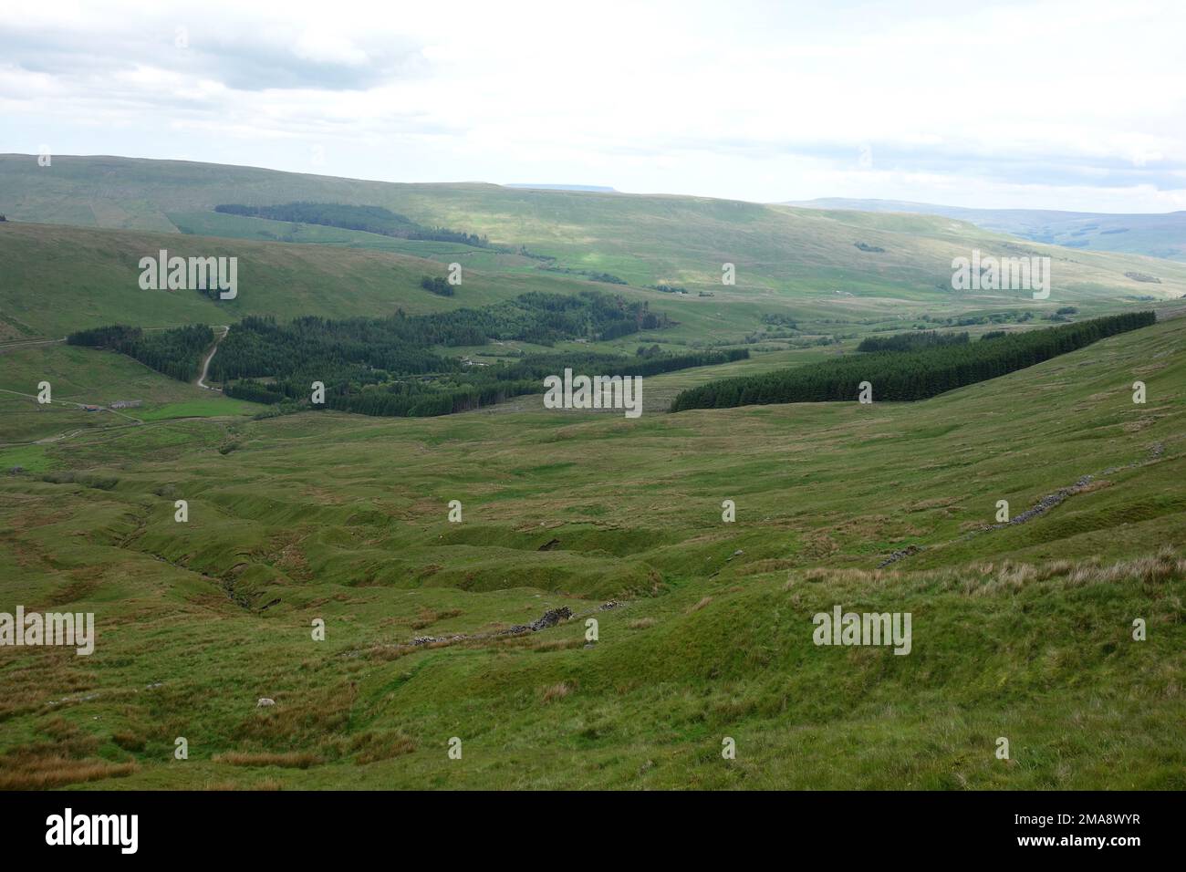 The Hidden Dale of Snaizeholme from the Pennine Way/West Cam Road near Hawes in Wensleydale, Yorkshire Dales National Park, England, UK. Stock Photo
