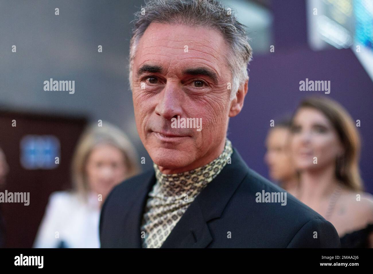 Greg Wise