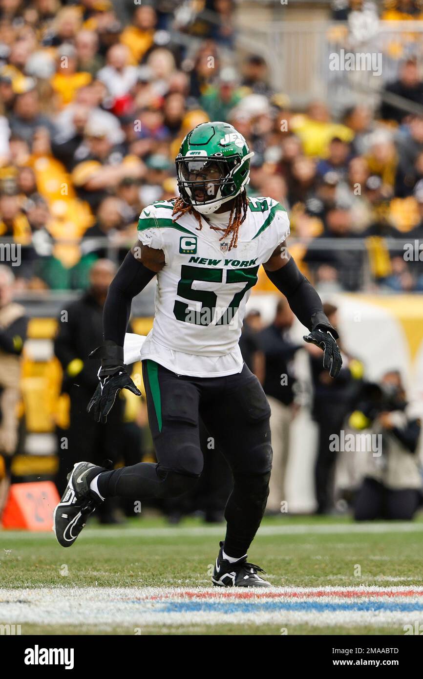 New York Jets linebacker C.J. Mosley during an NFL football game