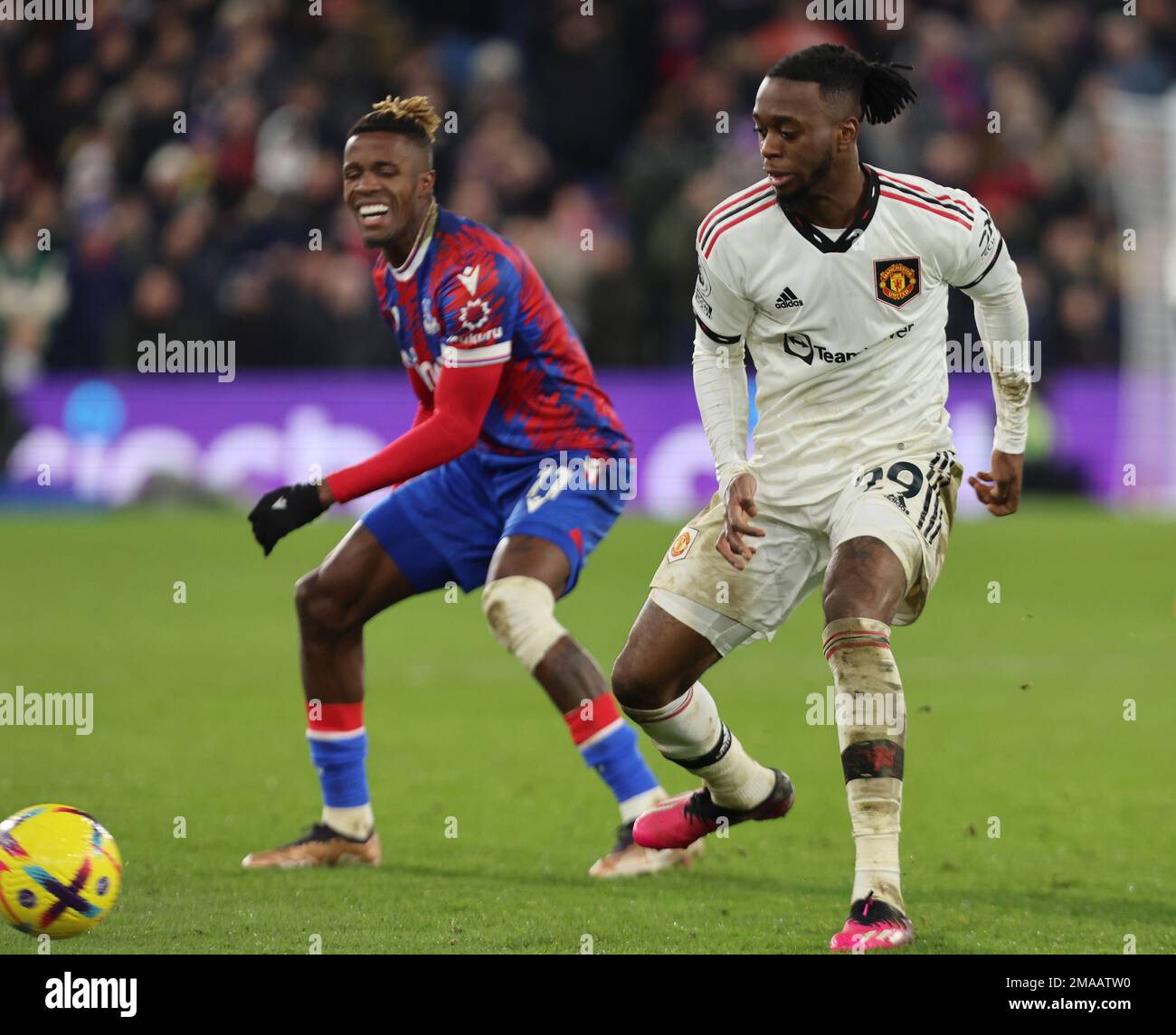 london-england-january-18-l-r-manchester-united-s-aaron-wan-bissaka