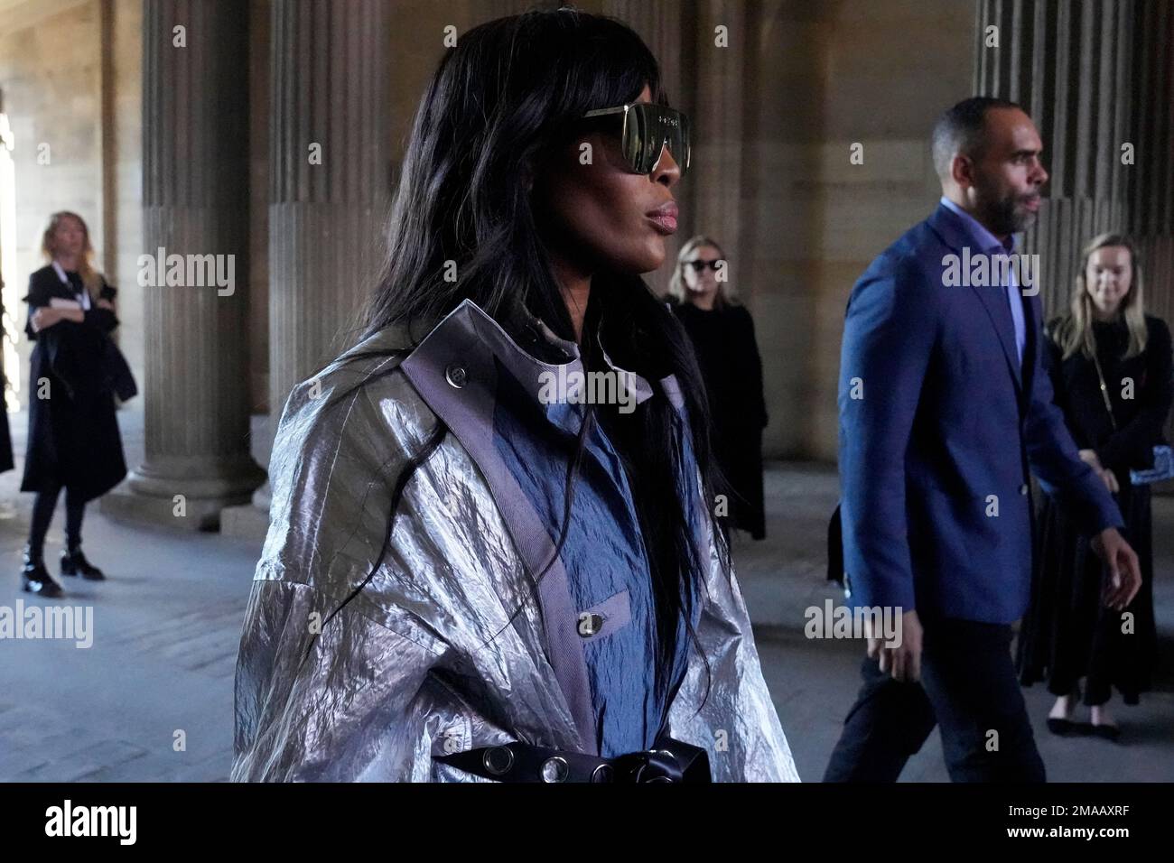 Naomi Campbell Steps Into Summer With Unbuttoned Tropical Top, Retro Shades  & Metallic Shoes for Louis Vuitton Paris Fashion Week Show
