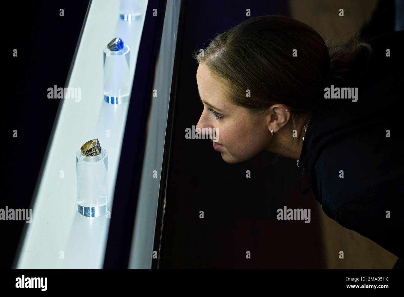 The NFL Shop event for Super Bowl XLVIII held at Macy's Herald Square  Featuring: Alyssa Milano Where: NYC New York United States When: 01 Feb  2014 Stock Photo - Alamy