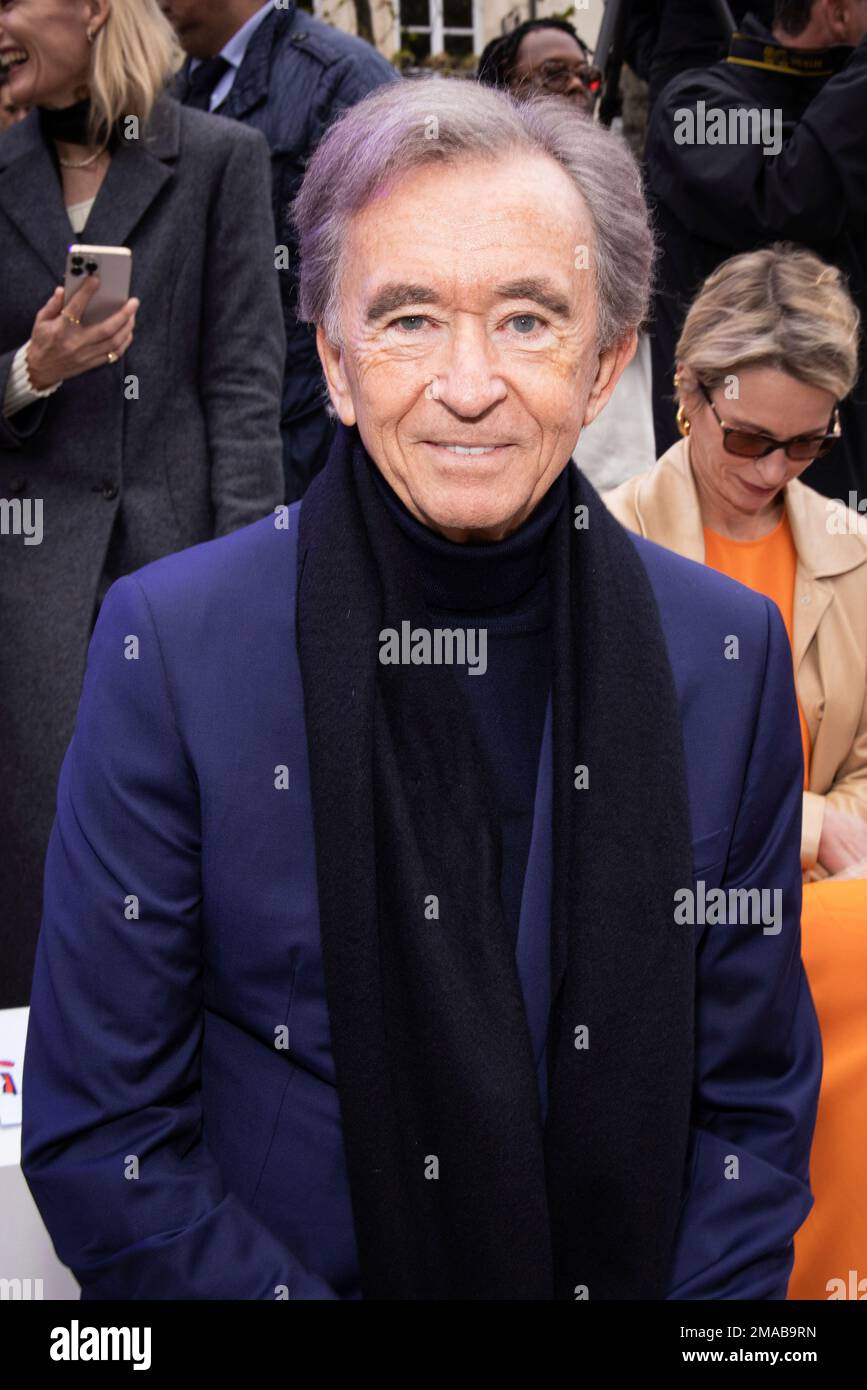 Alexandre Arnault, from left, Antoine Arnault, Delphine Arnault, LVMH CEO  Bernard Arnault and Paul McCartney attend the Stella McCartney  ready-to-wear Spring/Summer 2023 fashion collection presented Monday, Oct.  3, 2022 in Paris. (Photo