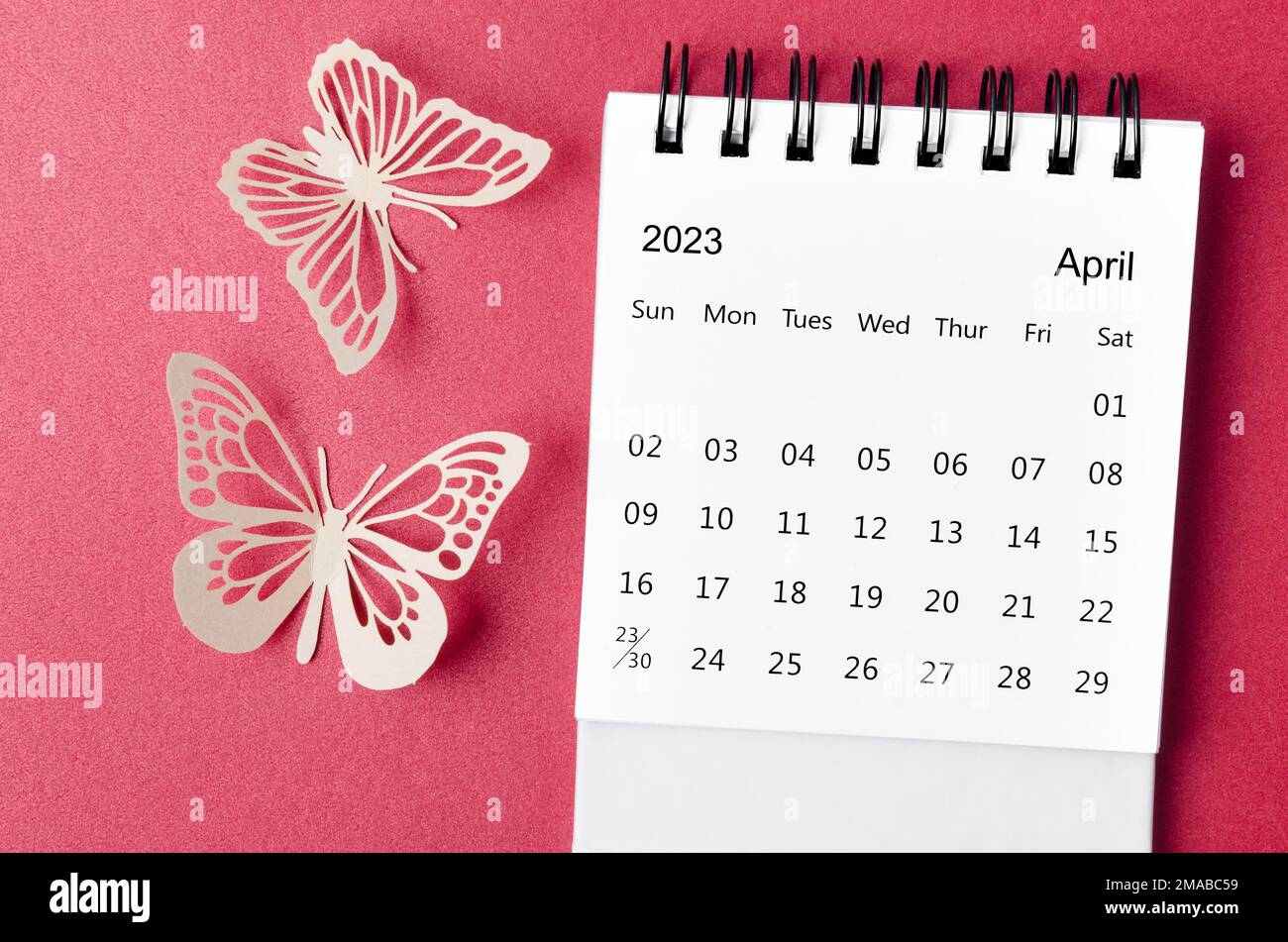 april desktop calendar