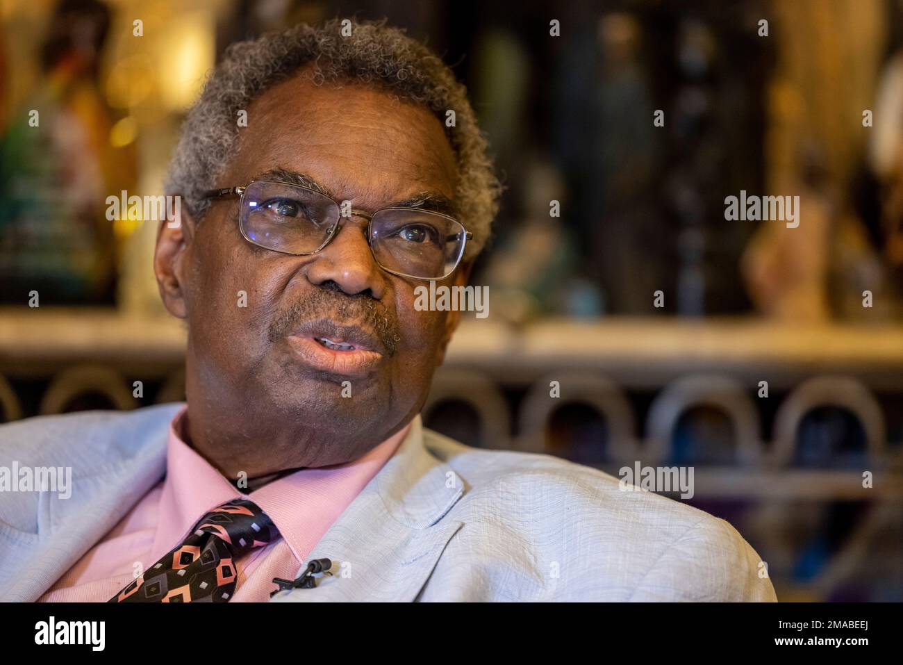 Hank Sanders discusses the 1960s civil rights movement on Tuesday, Sept