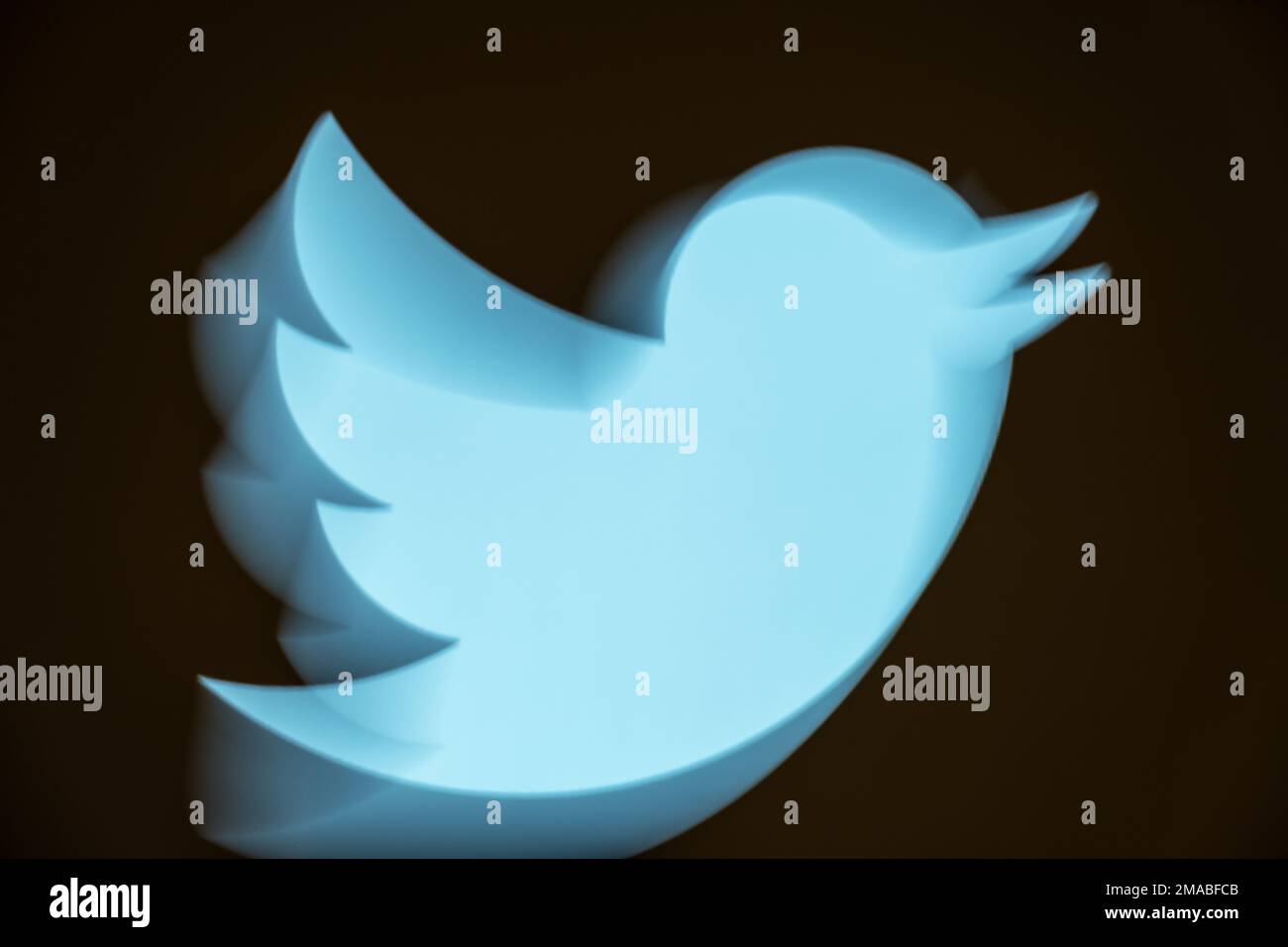 01.12.2022, Germany, Bremen, Bremen - The blue bird, the twitter logo on a screen, dynamically alienated. 00A221201D108CAROEX.JPG [MODEL RELEASE: NOT Stock Photo