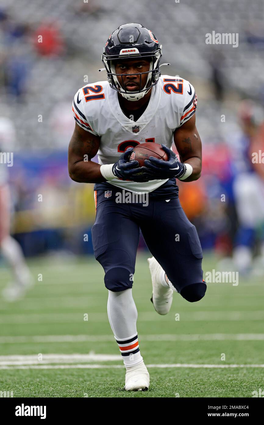 Chicago Bears running back Darrynton Evans (21) warms up before taking on  the New York Giants in an NFL football game Sunday, Oct. 2, 2022, in East  Rutherford, N.J. (AP Photo/Adam Hunger