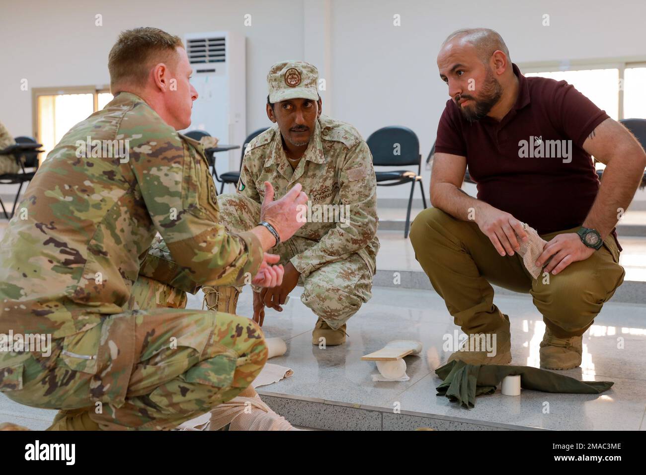Combat medics from the 35th Infantry Division conduct medical training