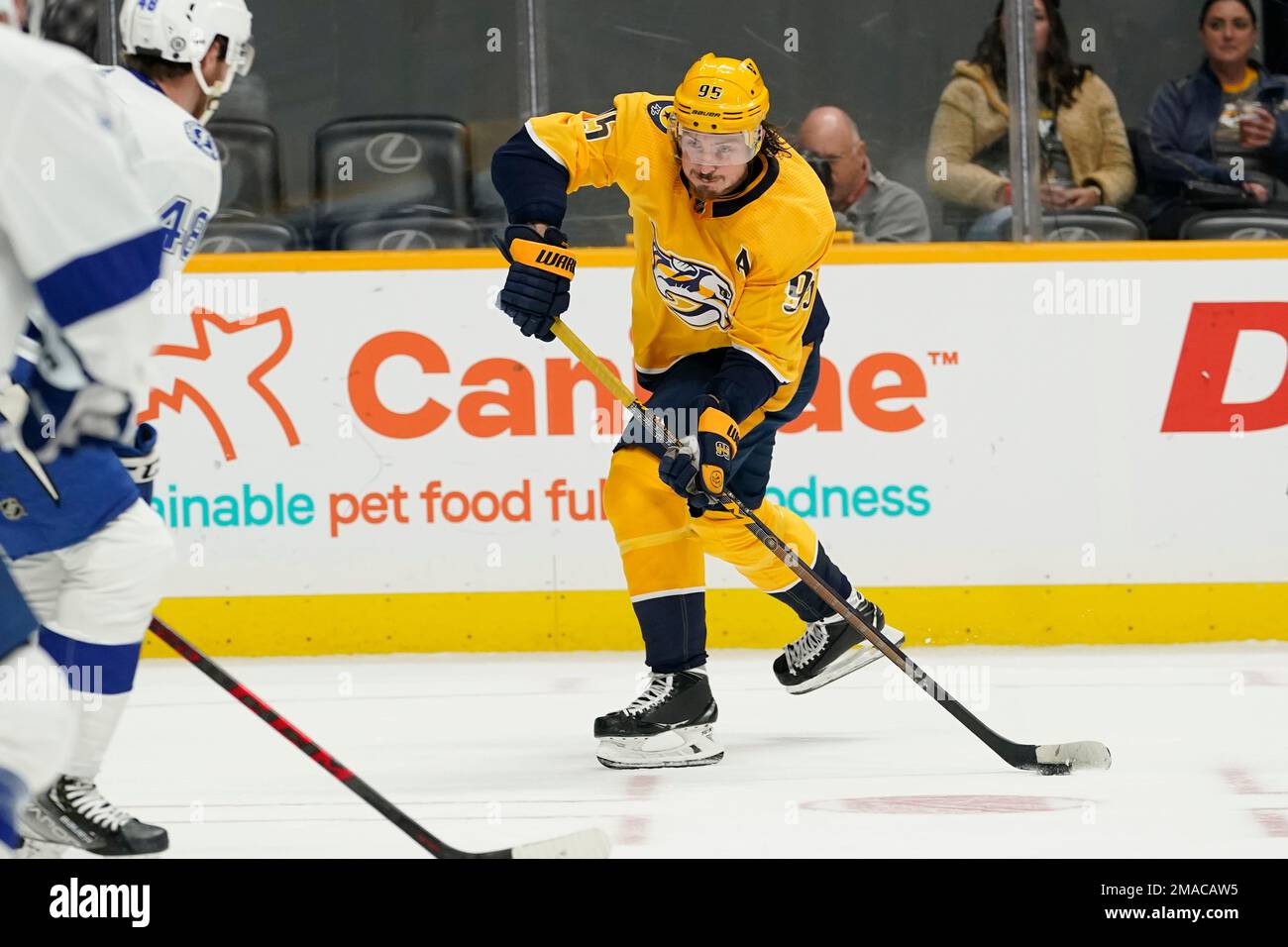 Nashville Predators center Matt Duchene (95) shoots and scores against