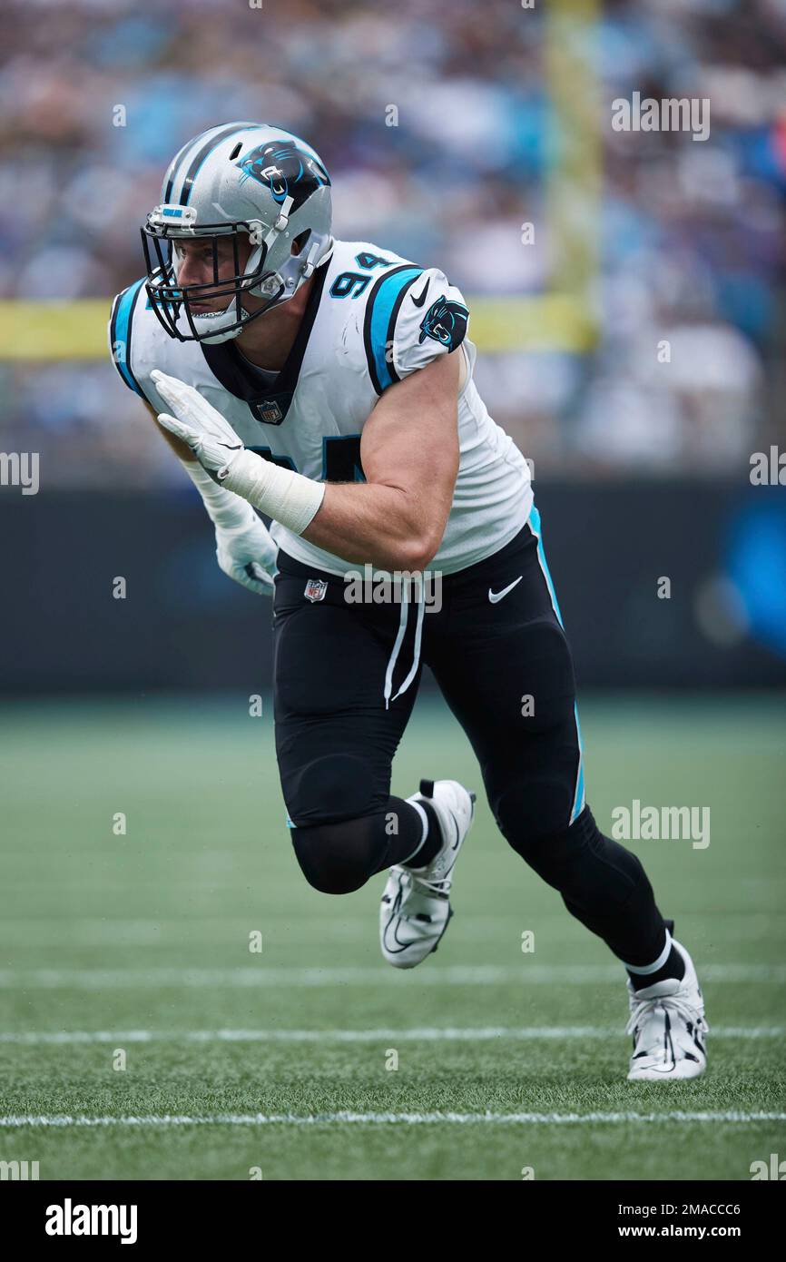 Carolina Panthers defensive end Henry Anderson (94) lines up on defense  during an NFL football game against the New Orleans Saints, Sunday, Sep.  25, 2022, in Charlotte, N.C. (AP Photo/Brian Westerholt Stock