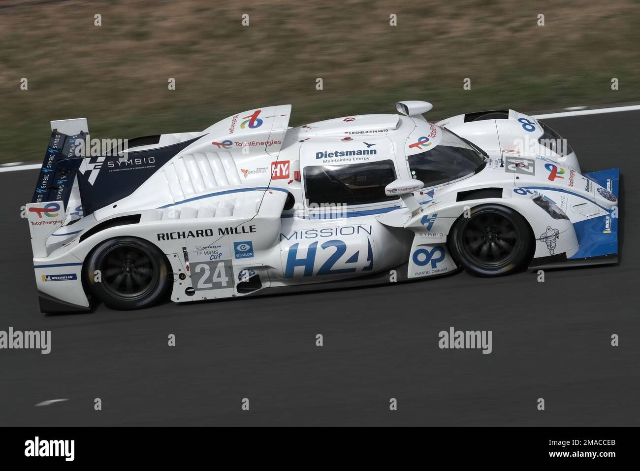 Le Mans / France - June 12-13 2022: 24 hours of Le Mans, In the stands last preparations of the cars the technicians of Mission H24 team are active be Stock Photo