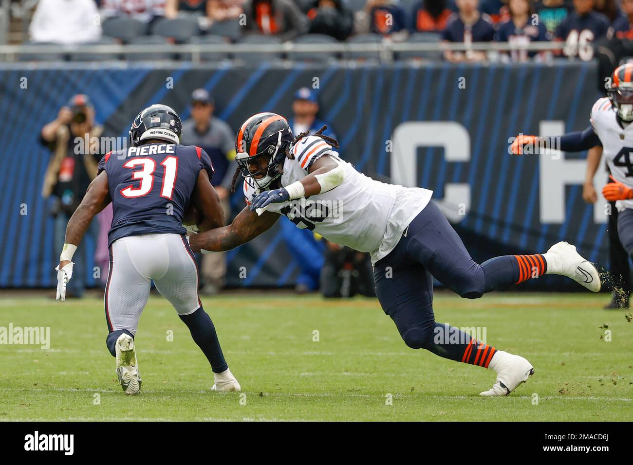 Chicago Bears logo is seen on the field before an NFL football game between  the Chicago Bears and Houston Texans, Sunday, Sept. 25, 2022, in Chicago.  (AP Photo/Kamil Krzaczynski Stock Photo - Alamy