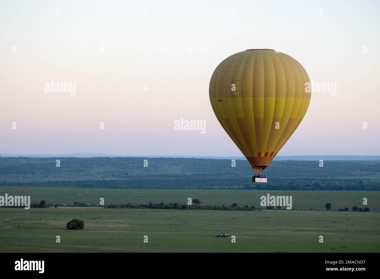 Hot air balloons float over Masai Mara in Kenya Stock Photo Alamy