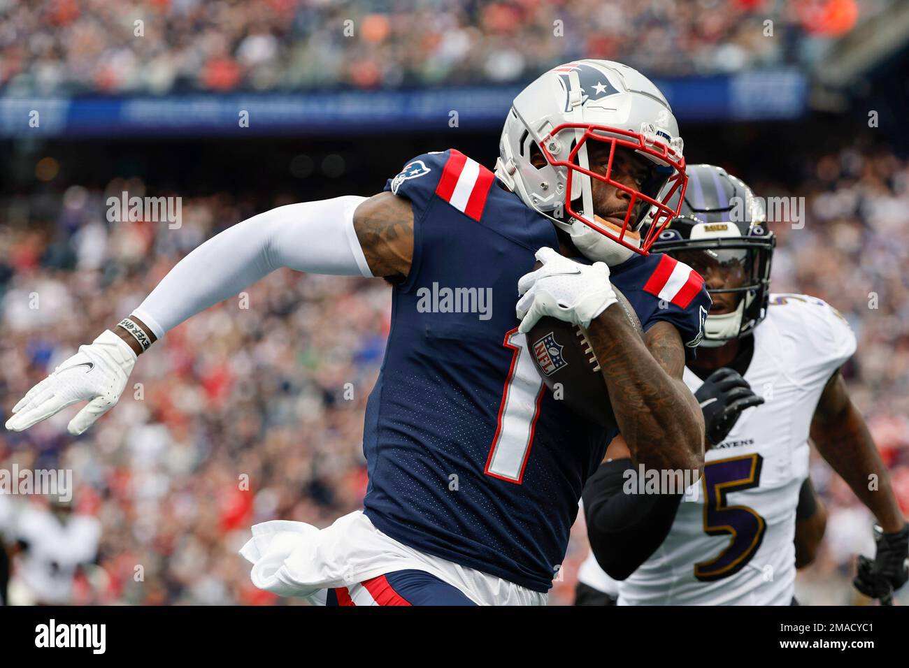 Baltimore Ravens cornerback Jalyn Armour-Davis (5) runs during an NFL  football game against the Miami Dolphins, Sunday, Sept. 18, 2022 in  Baltimore. (AP Photo/Daniel Kucin Jr Stock Photo - Alamy