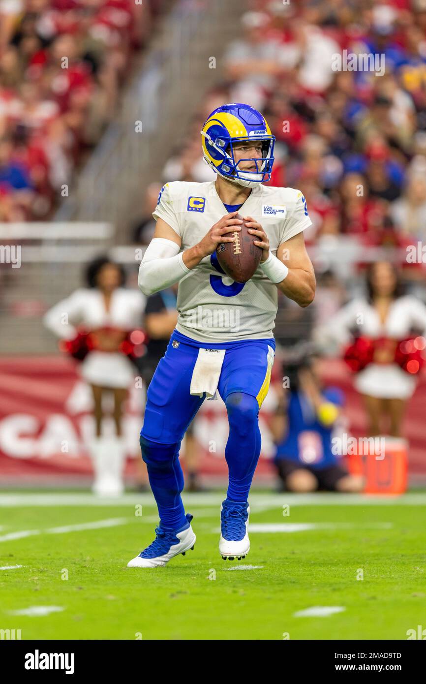 Quarterback (9) Matthew Stafford Of The Los Angeles Rams Drops Back To ...