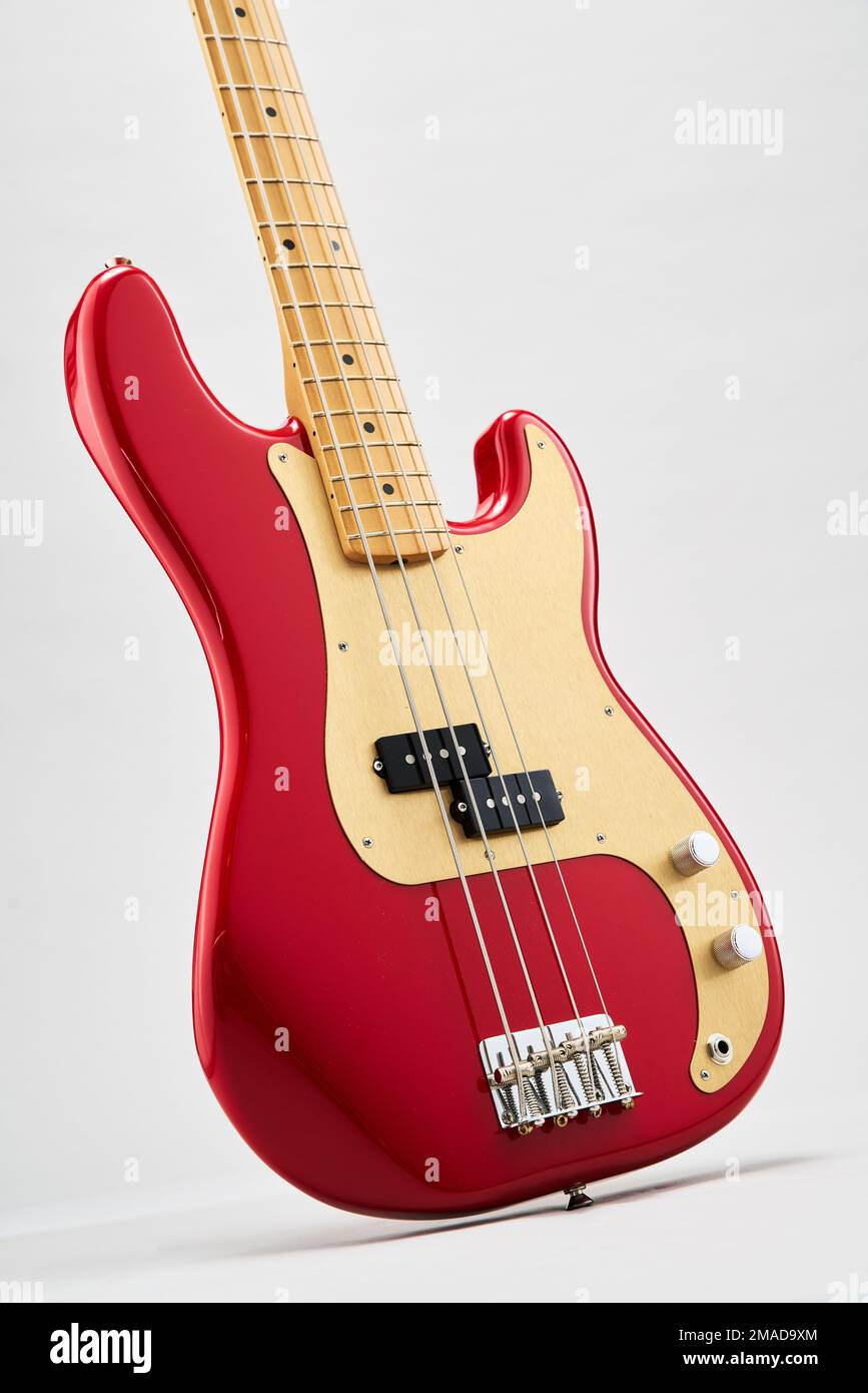 Fender p bass guitar hi-res stock photography and images - Alamy