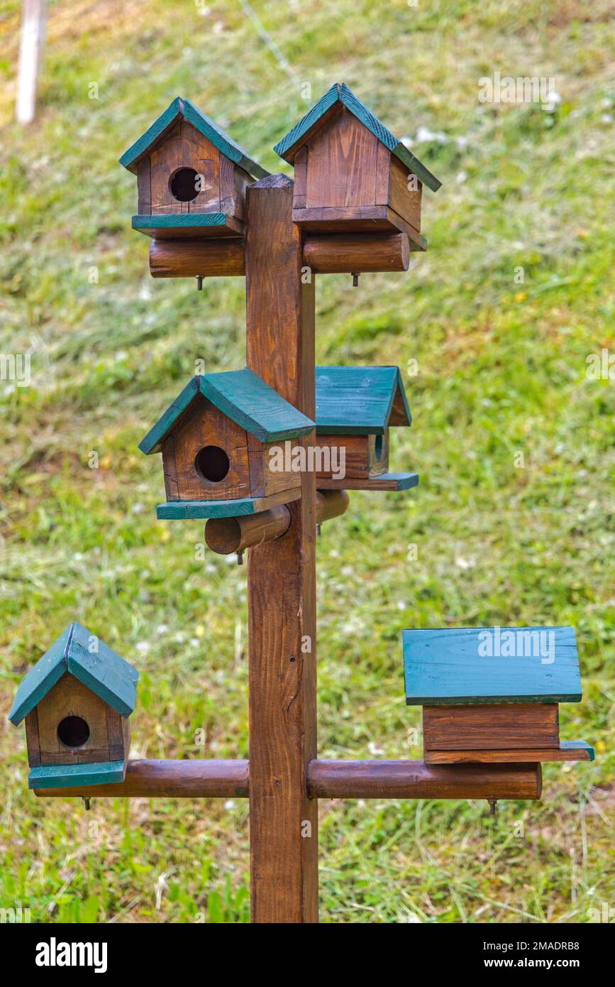Multiple bird houses hi-res stock photography and images - Alamy