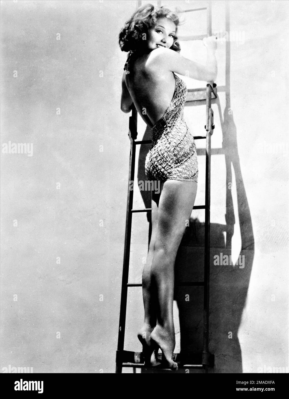 JEAN PARKER circa 1944 Pin-Up Portrait Stock Photo