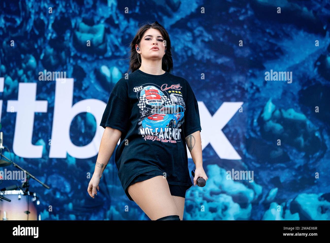 Courtney LaPlante of Spiritbox performs at the Louder Than Life Music  Festival at Kentucky Exposition Center on Thursday, Sept. 22, 2022, in  Louisville, Ky. (Photo by Amy Harris/Invision/AP Stock Photo - Alamy