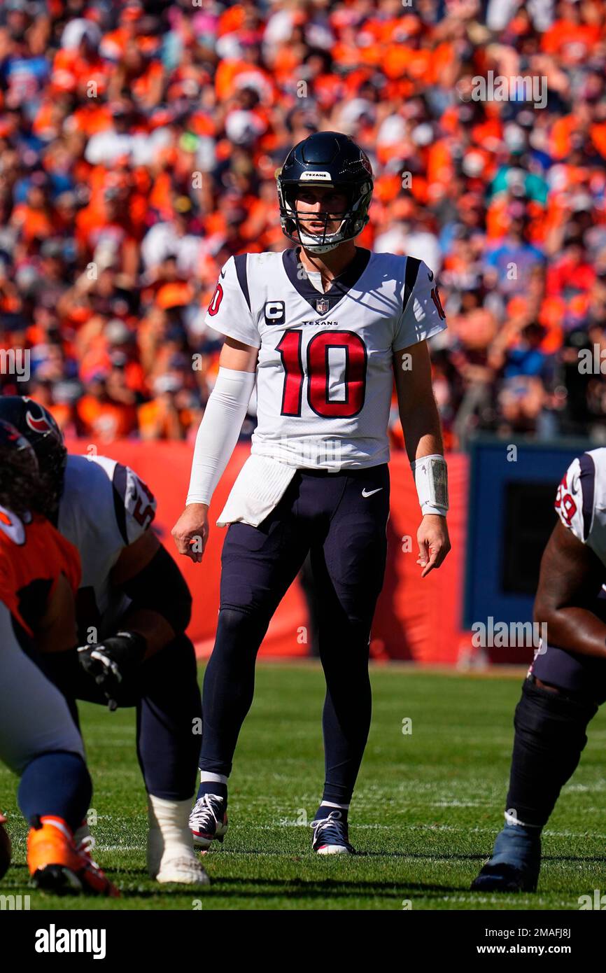 Houston Texans quarterback Davis Mills (10) against the Denver Broncos ...