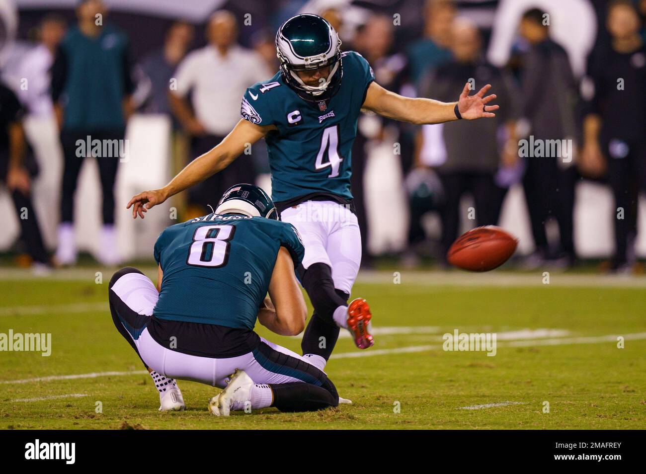Philadelphia Eagles kicker Jake Elliott (4) kicks the field goal with