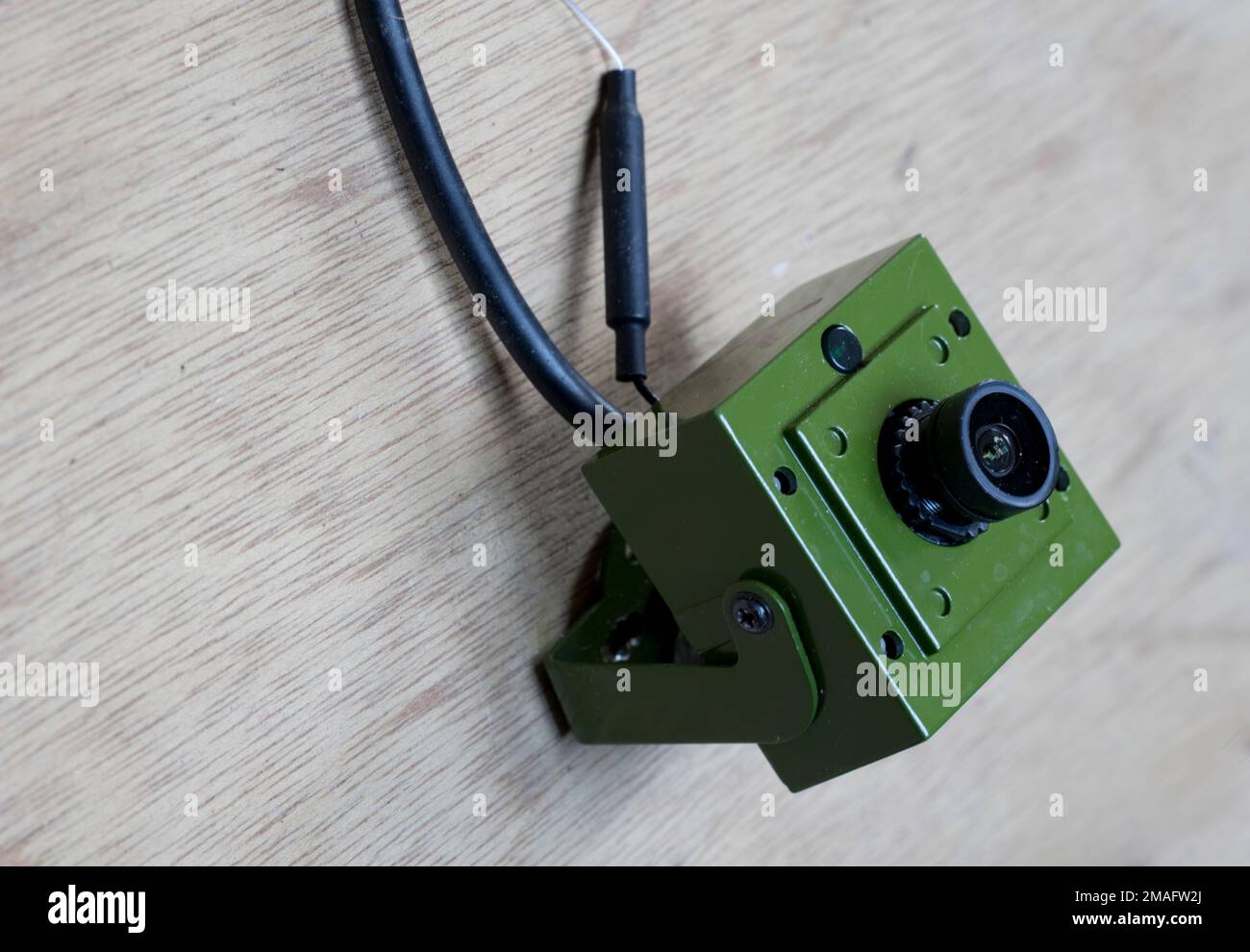 HD WiFi Bird; box camera Stock Photo Alamy