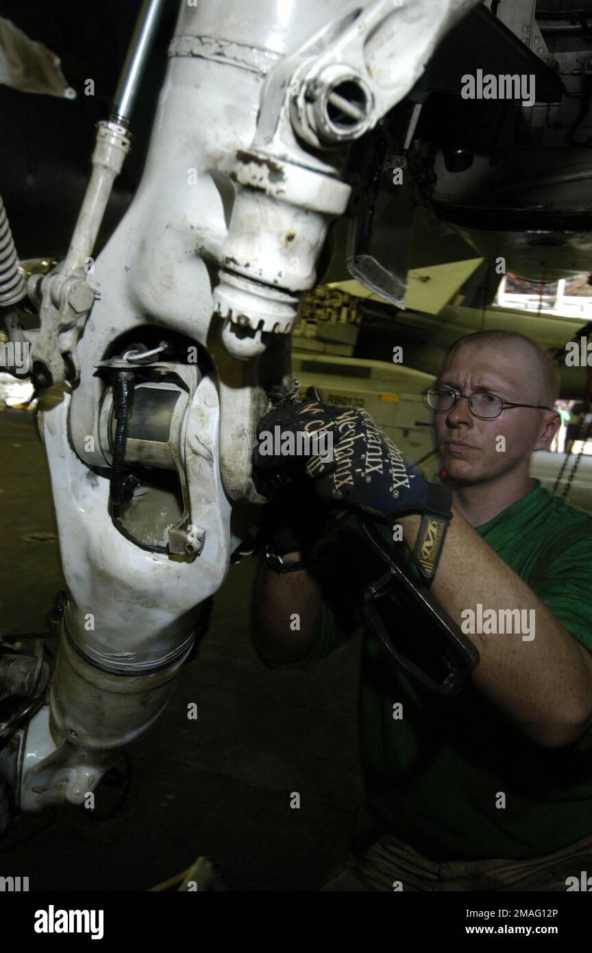 060815-N-3438B-062. Base: USS Kitty Hawk (CV 63) Stock Photo