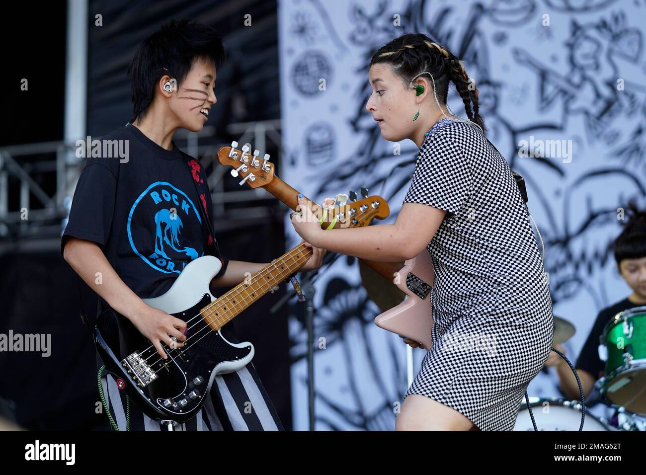 Eloise Wong, left and Bela Salazar of The Linda Lindas perform on day