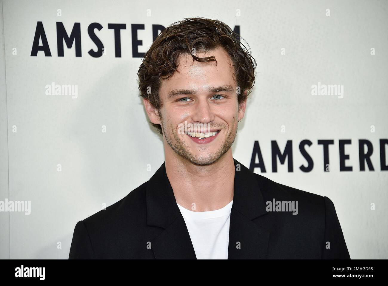 Brandon Flynn attends the world premiere of 