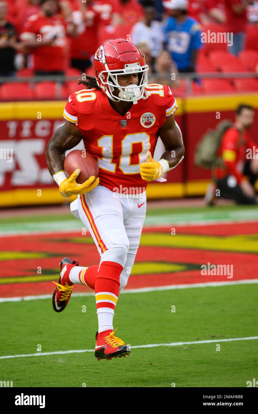Kansas City Chiefs running back Isiah Pacheco during pregame warmups