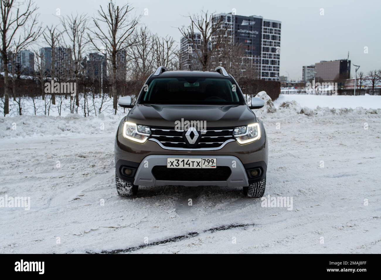 Car dacia hi-res stock photography and images - Page 24 - Alamy