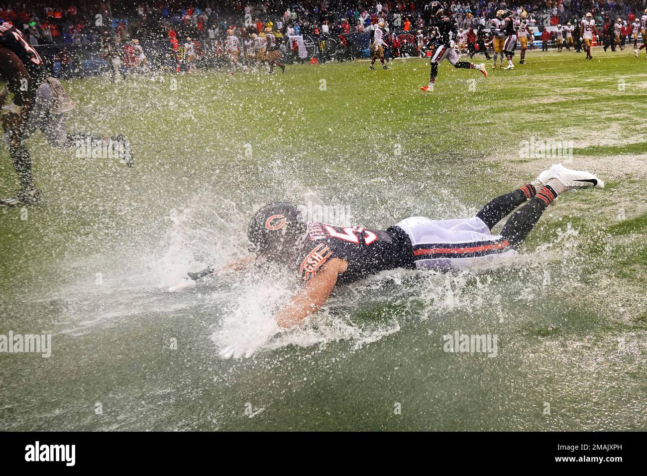 Chicago Bears linebacker Sterling Weatherford plays against the New England  Patriots during the second half of an NFL football game, Monday, Oct. 24,  2022, in Foxborough, Mass. (AP Photo/Michael Dwyer Stock Photo 