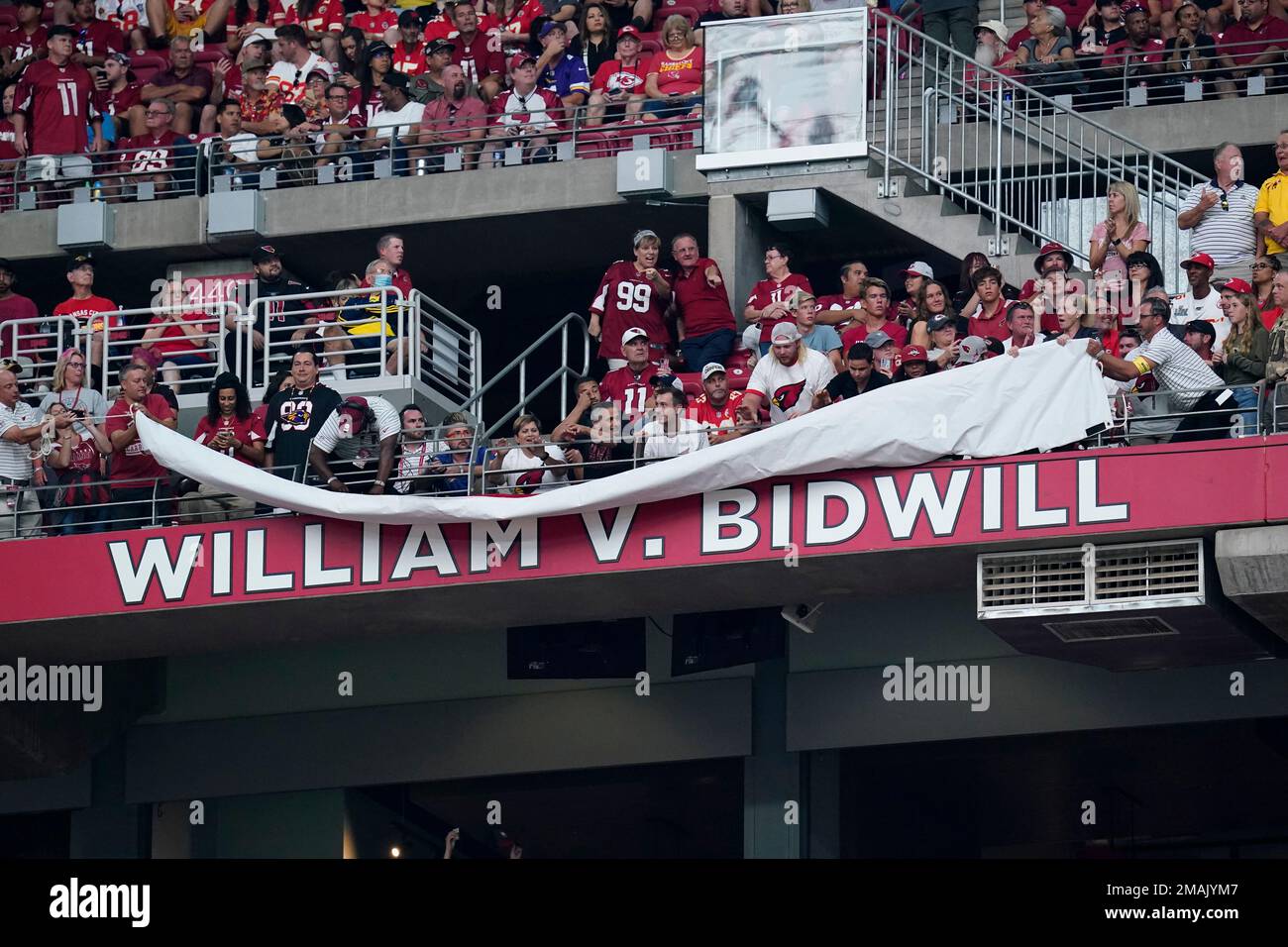 Late Owner Bill Bidwill Inducted Into Cardinals Ring Of Honor