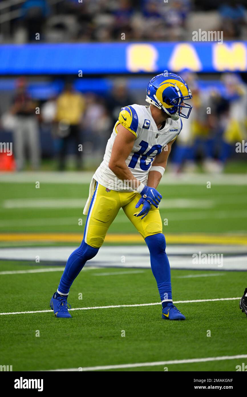 Los Angeles Rams wide receiver Cooper Kupp (10) plays during an NFL
