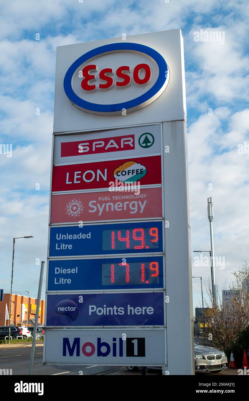 Slough, Berkshire, UK. 19th January, 2023. Petrol for sale at an Esso