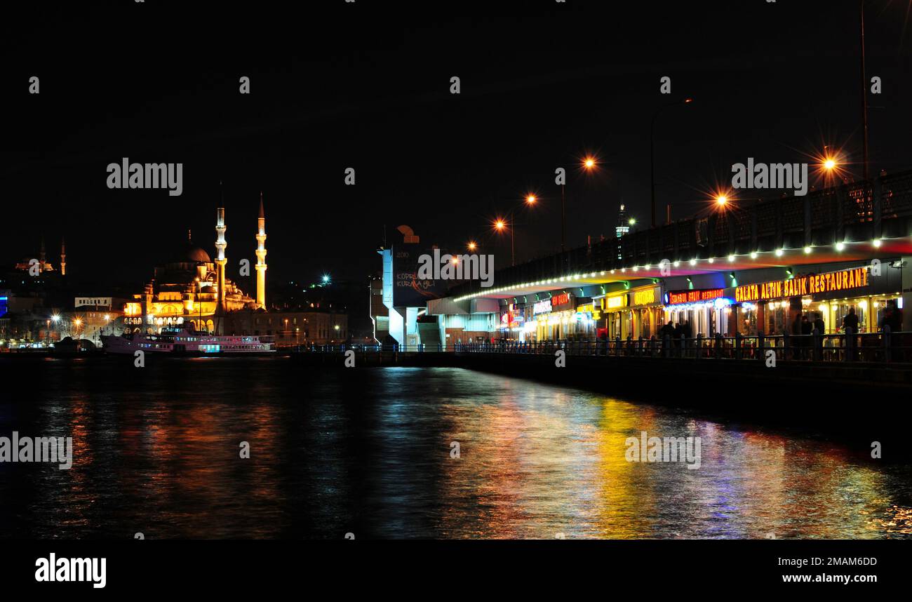 A nightscape view in Istanbul, Turkey Stock Photo - Alamy