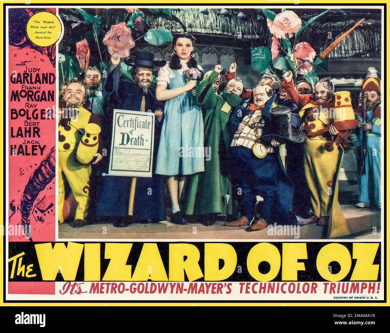 Vintage 'Wizard of Oz' Movie Poster starring Judy Garland.  Lobby card from the original 1939 release of The Wizard of Oz featuring Judy Garland Frank Morgon, Ray Bolger, Bert Lahr,Jack Haley.  MGM Hollywood USA Stock Photo