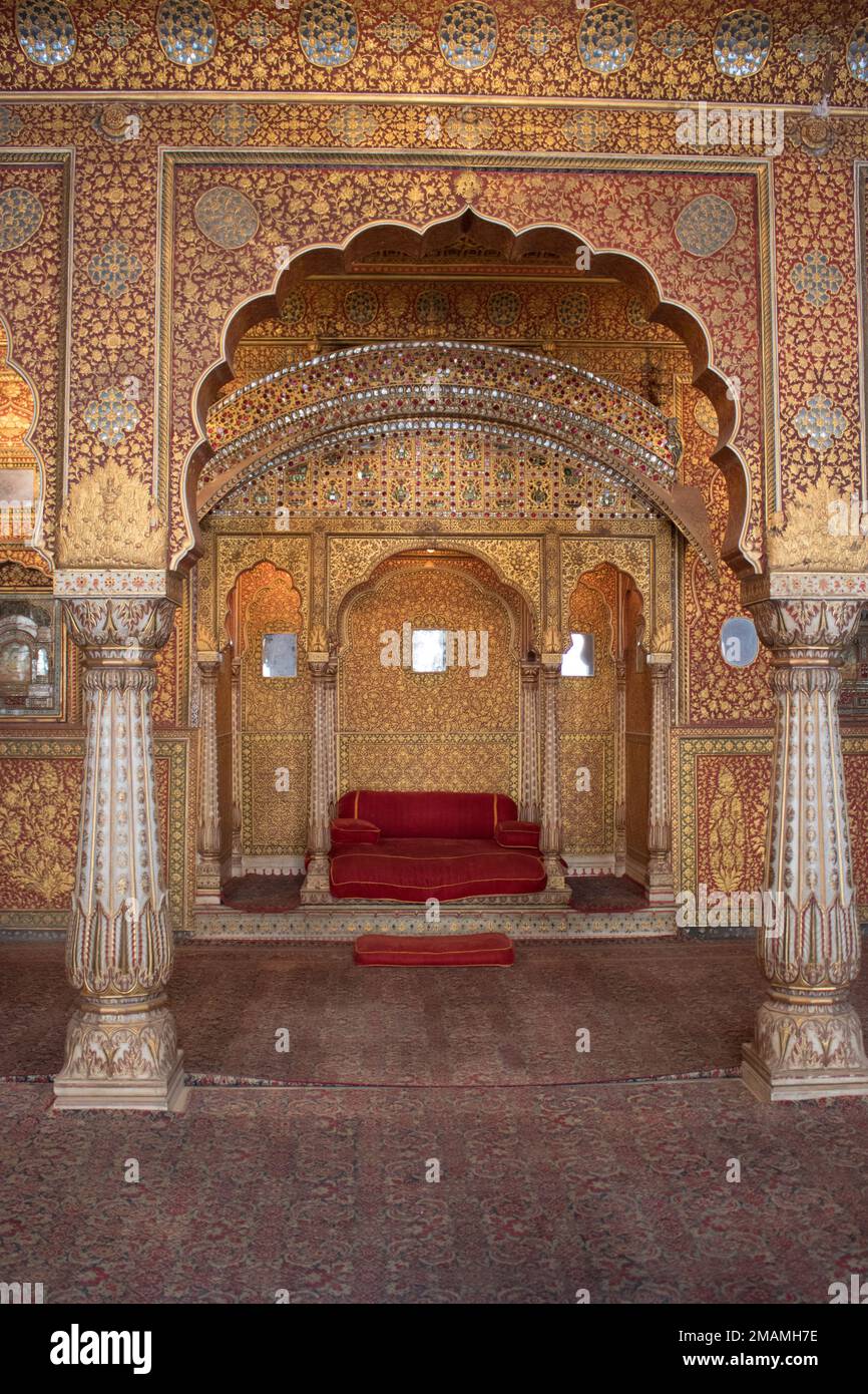 A vertical shot of a traditional Rajasthani arch inside Rang Mahal