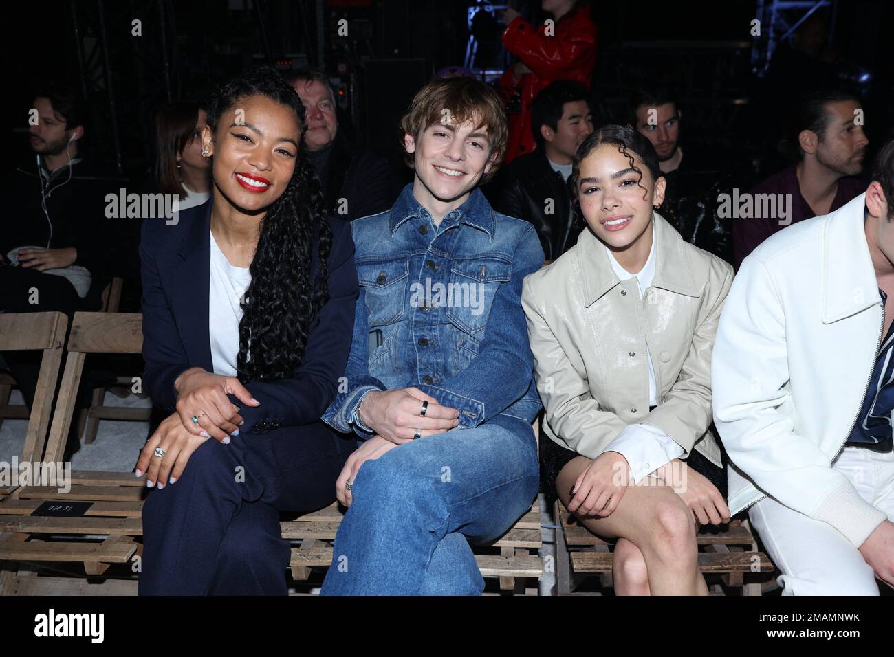 Paris, France. 19th Jan, 2023. Jaz Sinclair, Ross Lynch and Antonia Gentry attending the AMI - Alexandre Mattiussi Frontrow at the Paris Fashion Week - Menswear Fall-Winter 2023 as part of Paris Fashion Week on January 19, 2023 in Paris, France. Photo by Jerome Dominé/ABACAPRESS.COM Credit: Abaca Press/Alamy Live News Stock Photo