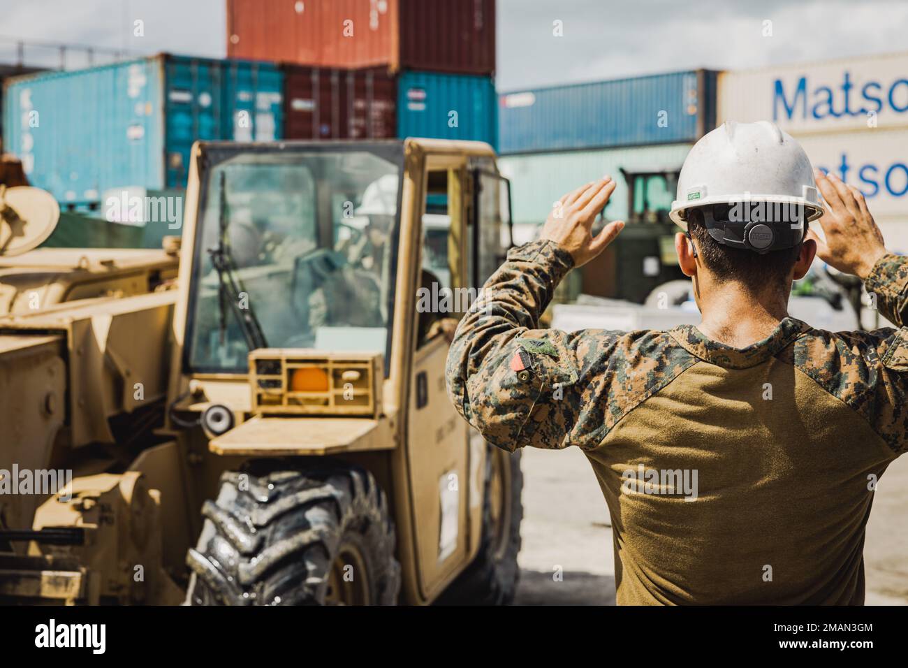 Marinecorpsequipmentmovement hi-res stock photography and images - Alamy