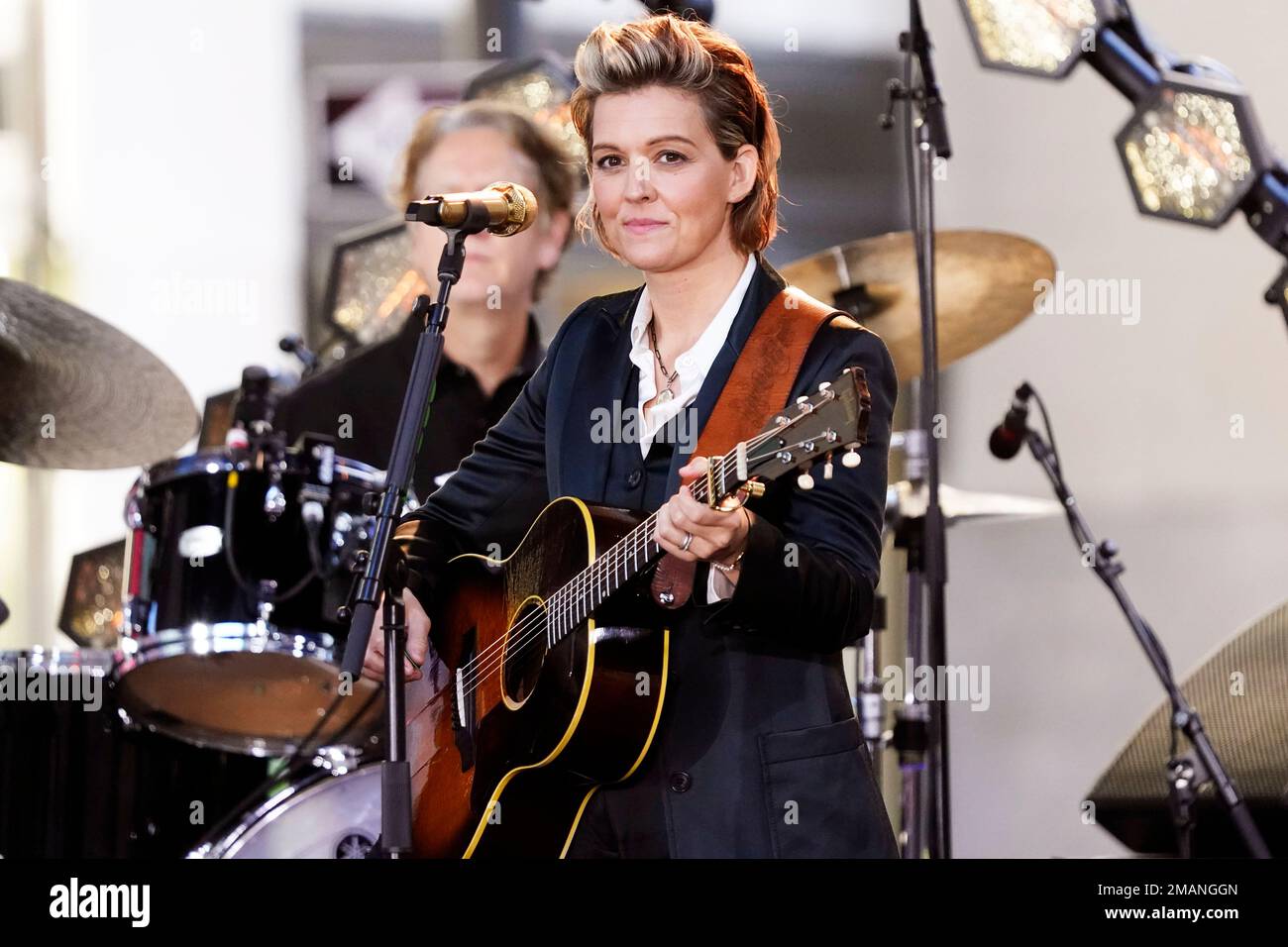 Brandi Carlile performs on NBC's Today show at Rockefeller Plaza on Friday,  Sept. 2, 2022, in New York. (Photo by Charles Sykes/Invision/AP Stock Photo  - Alamy