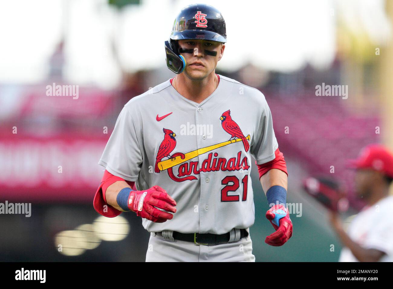 St. Louis Cardinals Lars Nootbaar (21) plays in a baseball game against ...