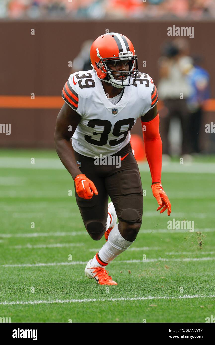 Cleveland Browns safety Richard LeCounte III (39) after an NFL football  game against the Minnesota Vikings, Sunday, Oct. 3, 2021 in Minneapolis.  Cleveland won 14-7. (AP Photo/Stacy Bengs Stock Photo - Alamy