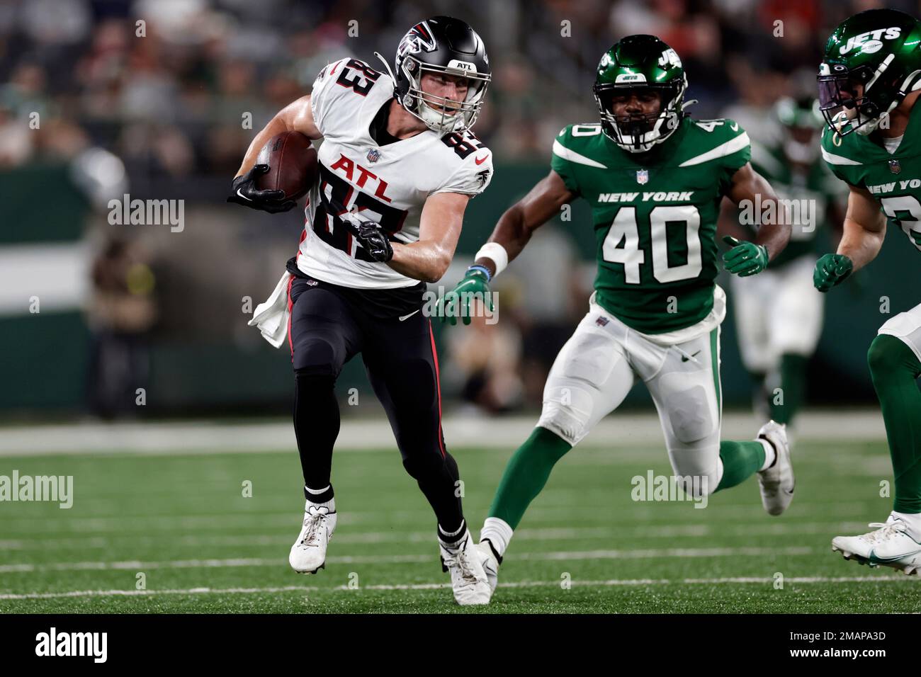 Atlanta Falcons wide receiver Jared Bernhardt (83) runs with the ball  against the New York Jets