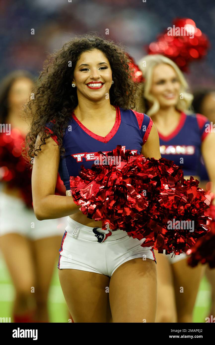 Houston Texans cheerleaders before an NFL preseason game against the San  Francisco 49ers on Thursday, August 25, 2022, in Houston. (AP Photo/Matt  Patterson Stock Photo - Alamy