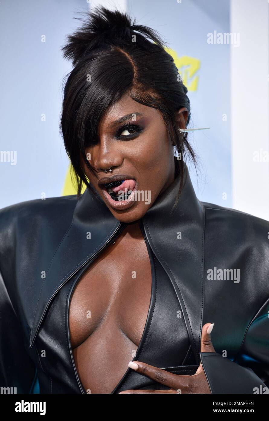 Xxx arrives at the MTV Video Music Awards at the Prudential Center on  Sunday, Aug. 28, 2022, in Newark, N.J. (Photo by Evan Agostini/Invision/AP  Stock Photo - Alamy