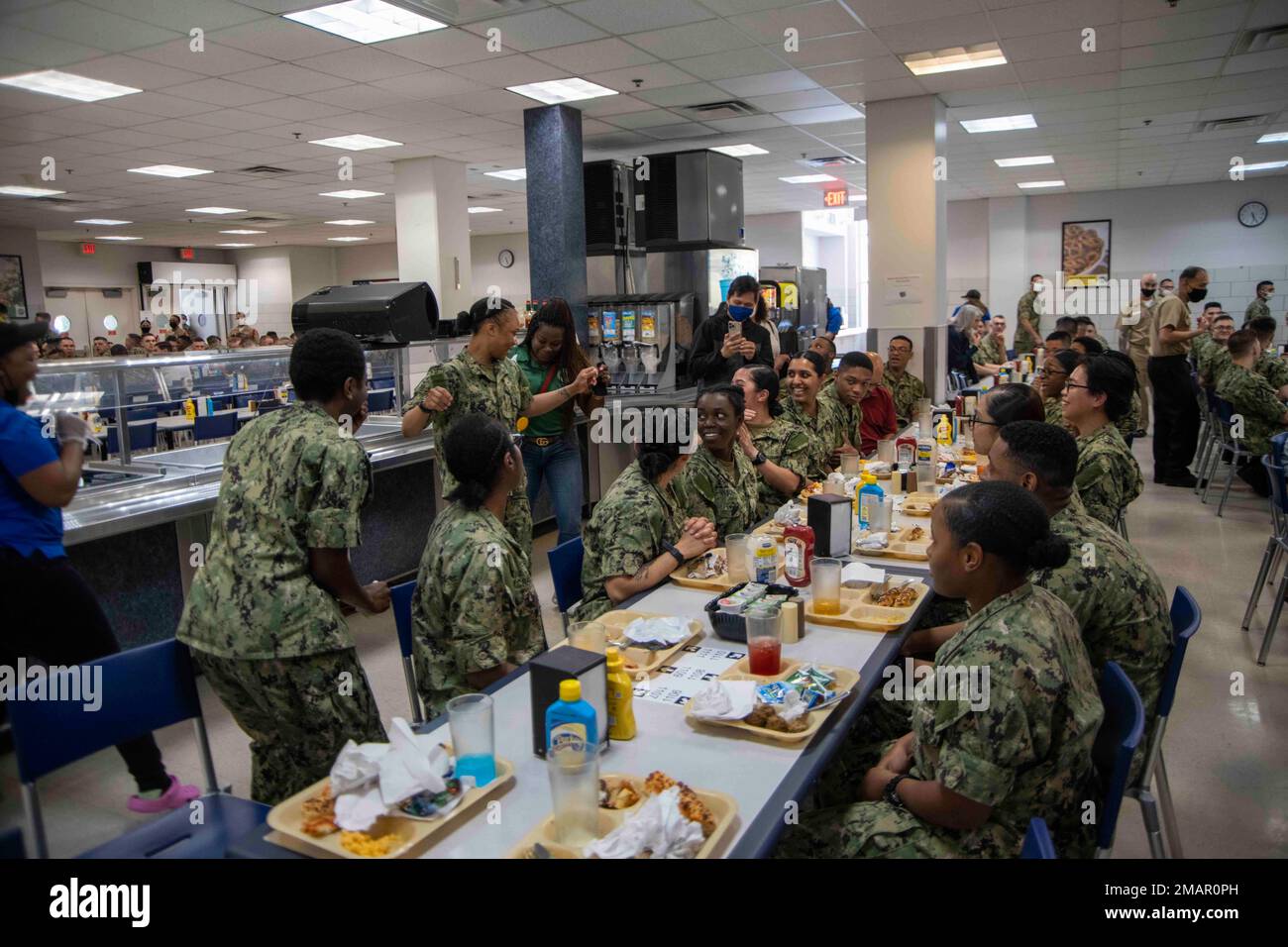 Navy talent acquisition group great lakes hi-res stock photography and ...