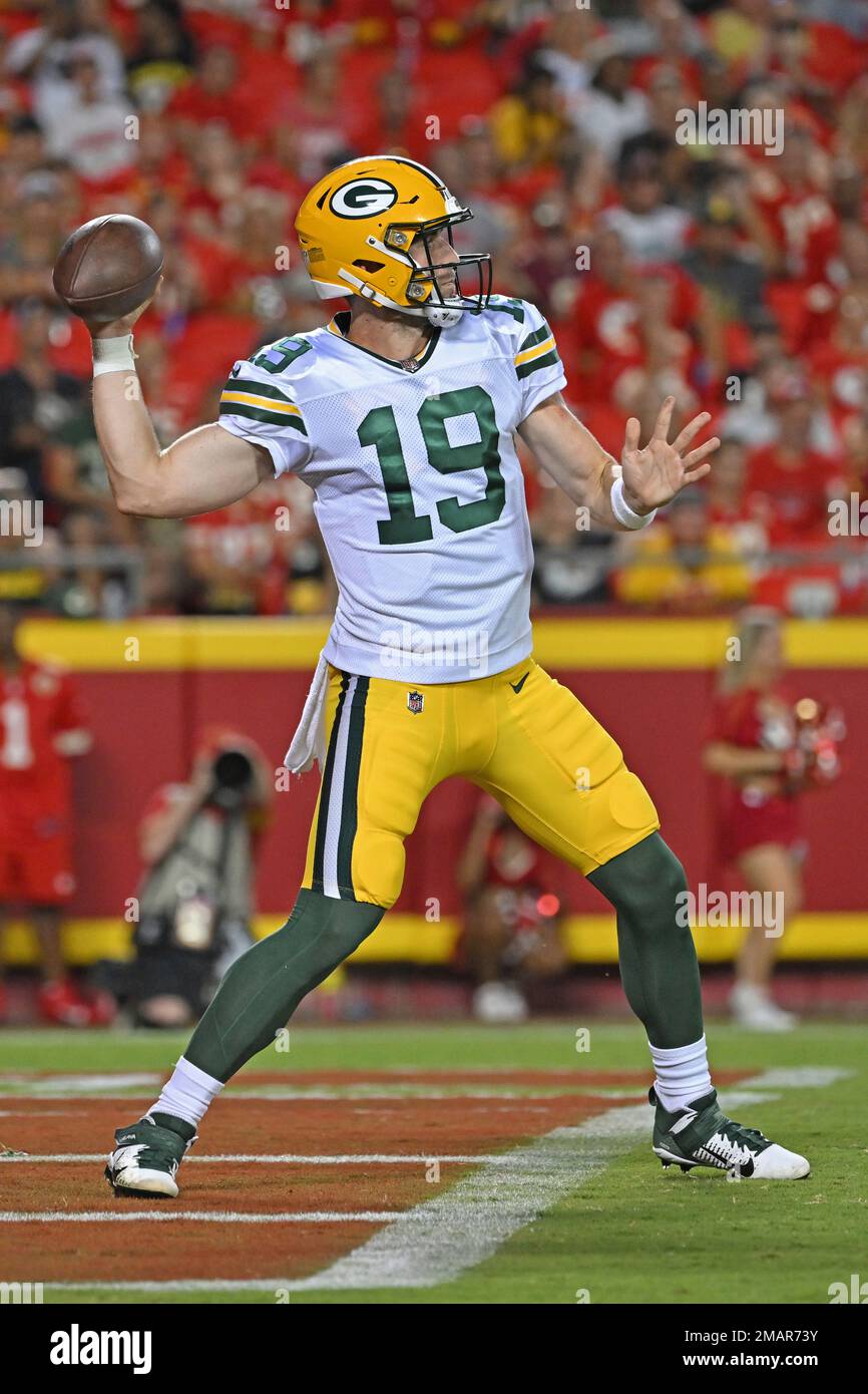 Green Bay Packers quarterback Danny Etling (19) throws a pass during an NFL  pre-season football game against the Kansas City Chiefs Thursday, Aug. 25,  2022, in Kansas City, Mo. (AP Photo/Peter Aiken