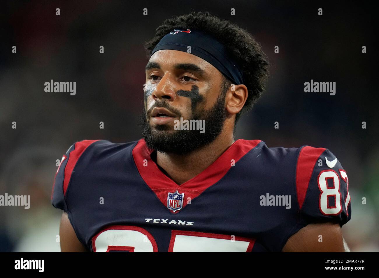 Houston Texans tight end Seth Green (87) runs after catching a pass in the  third quarter of the NFL game between the San Francisco 49ers and the Houst  Stock Photo - Alamy