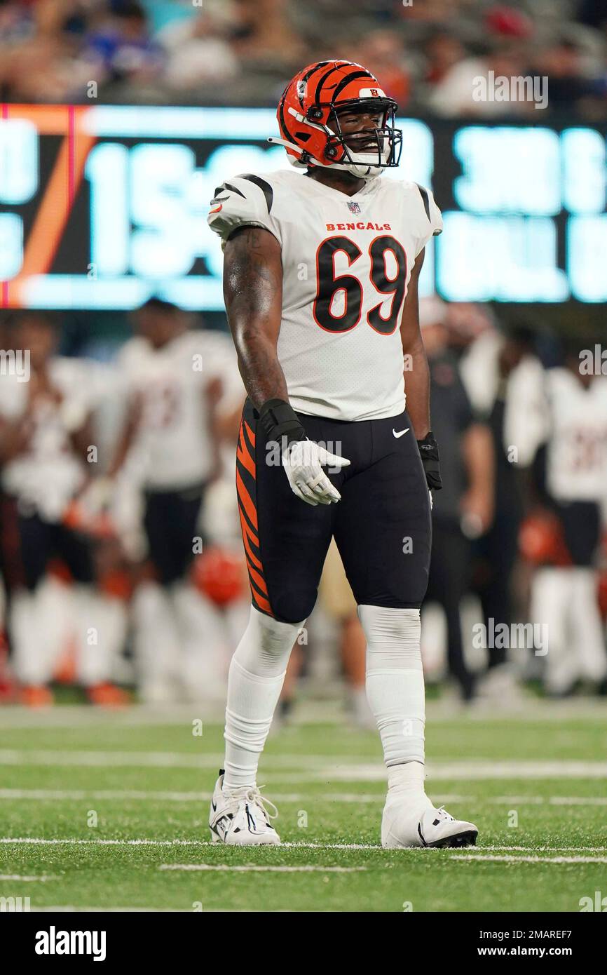 New York Giants offensive tackle Roy Mbaeteka (61) during an NFL preseason  football game against the Cincinnati Bengals, Sunday, Aug. 21, 2022 in East  Rutherford, N.J. The Giants won 25-22. (AP Photo/Vera